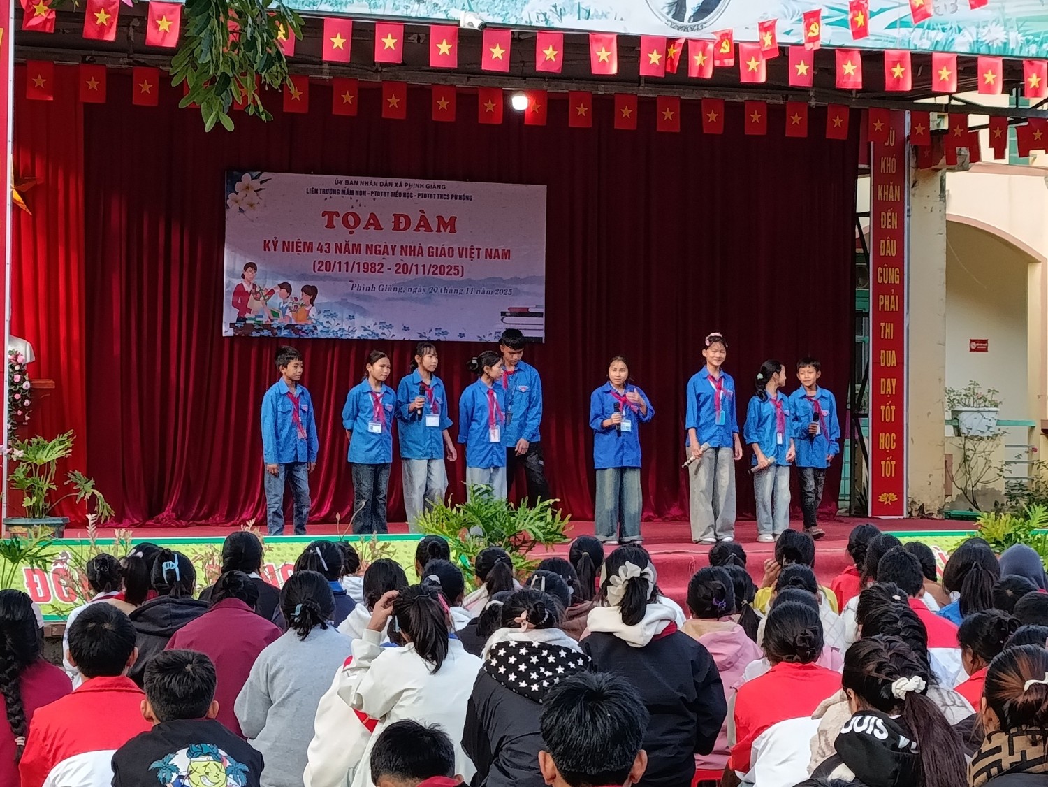 Khai giảng năm học mới